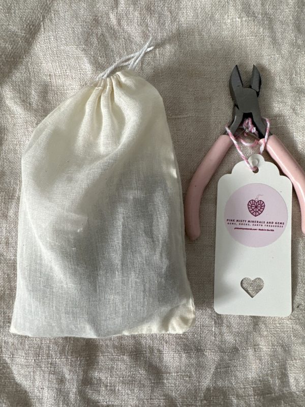 b9b71ce0-e9b9-42e9-9e74-f1ee2ce2de4a-2228-000000f8b68aaf83_file-600x800 image